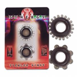 Synergy Tickler Rings Color Black. Set of 2 rings black. Soft and elastic.